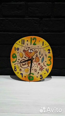 Часы ручной работы настенные