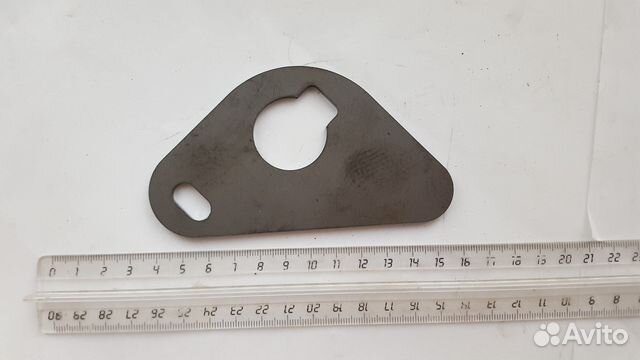 Задний верхний уголок усилитель газ 69