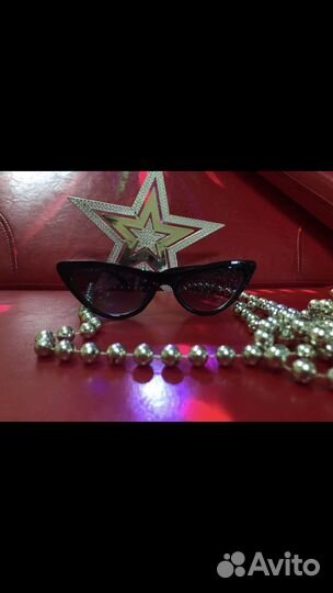 Очки солнцезащитные