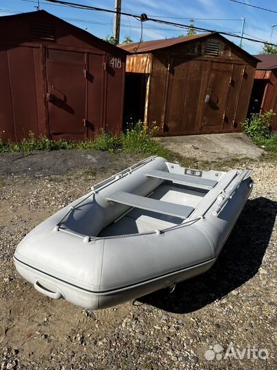 Продам лодку Brig 330 с мотором Tahatsu 9.8