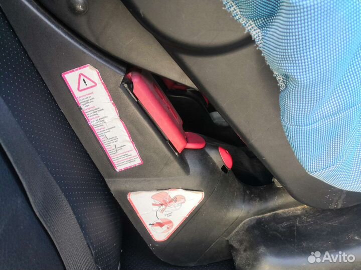 Автокресло maxi cosi 11мес - 4,5г