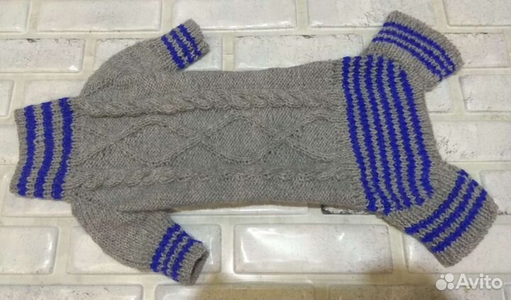 Вязаные комбинезоны для собак