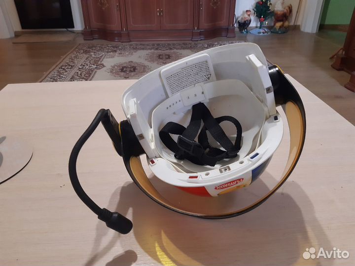 Шлем полицейский