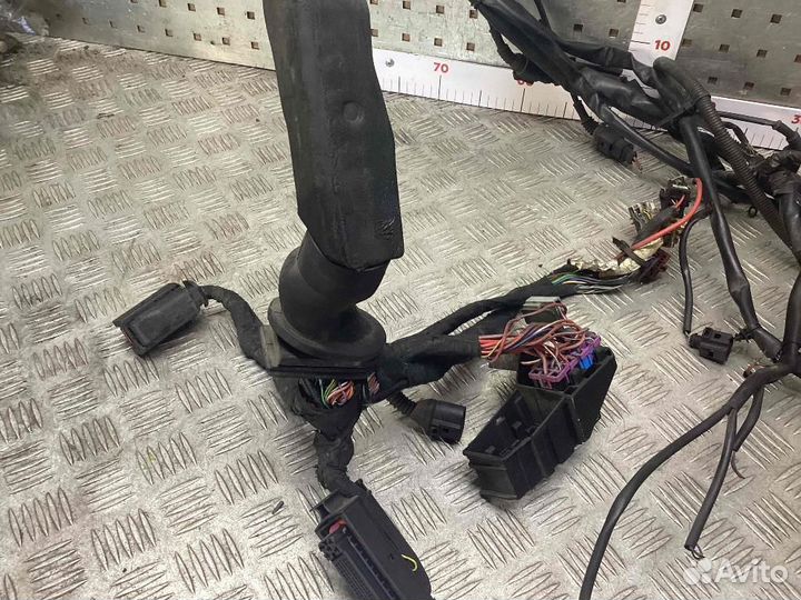 Проводка подкапотная Audi A4/S4