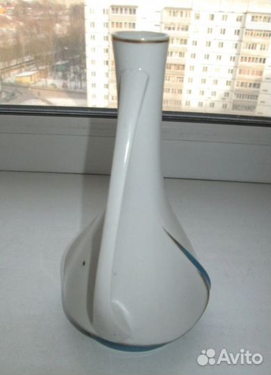 Фарфор графинчик/ваза старые вербилки 1940-ые,СССР