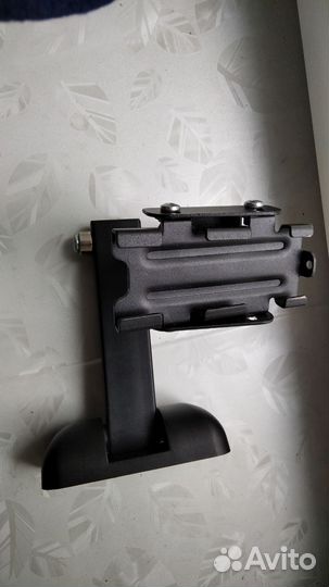 Крепеж на стену для телевизора