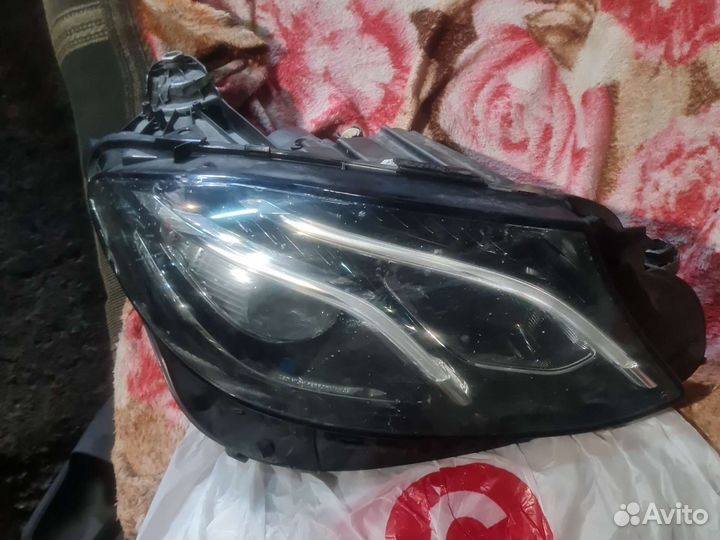 Фара мерседес w213