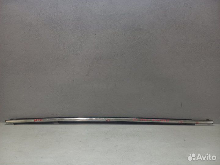 Молдинг стекла Toyota Rav 4 Ca 40 2adfhv 2013