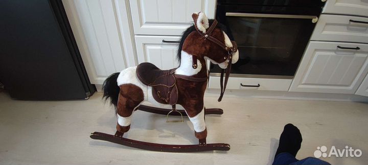 Лошадь качалка деревянная