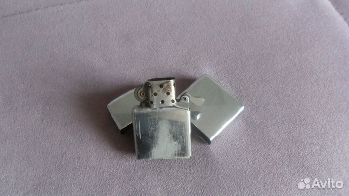 Zippo 250 Classic High Polish Chrome