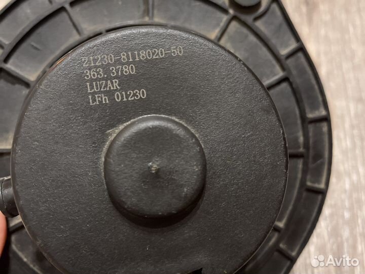 Продам моторчик печки 2123 Нива Шевроле H/O luzar