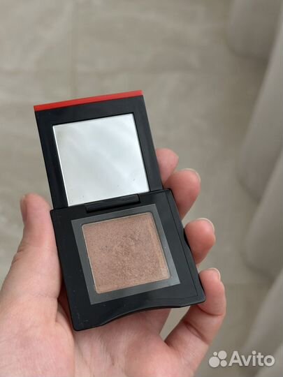 Тени для век shiseido