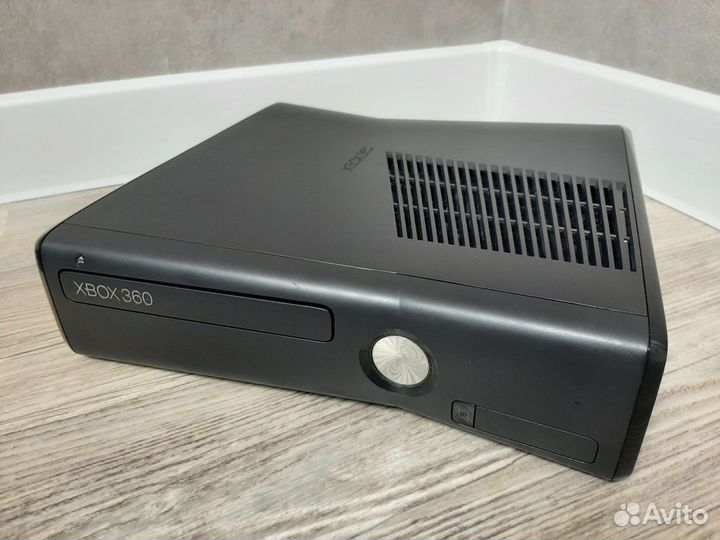 Xbox 360 250gb freeboot
