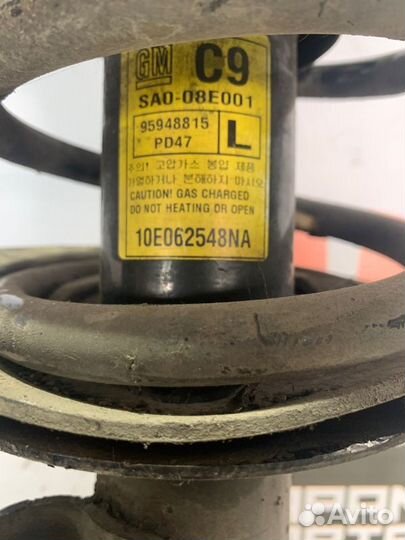 Амортизатор передний левый Opel Antara 2.4