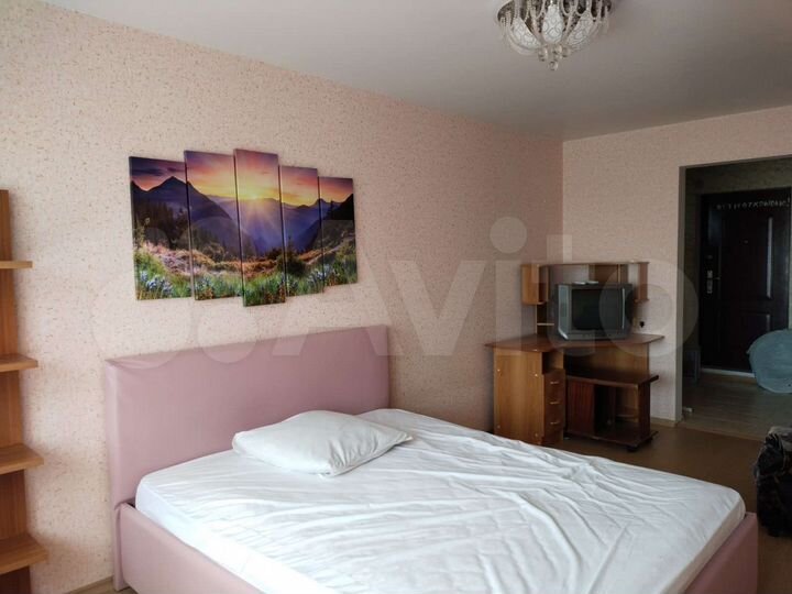1-к. квартира, 38 м², 3/3 эт.