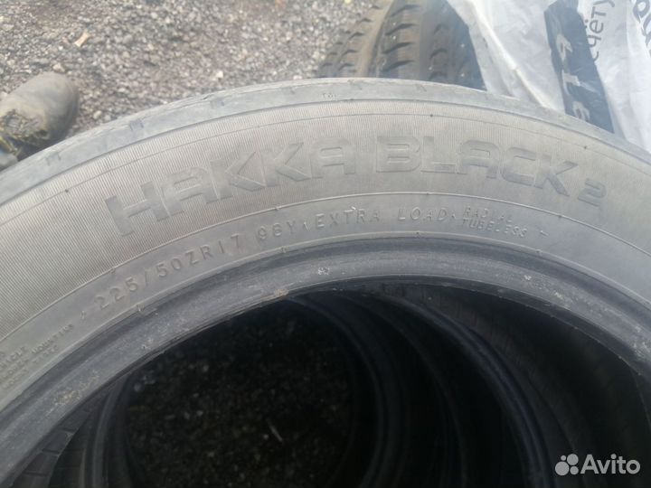 Nokian Tyres Hakka Black 2 225/50 R17 98Y