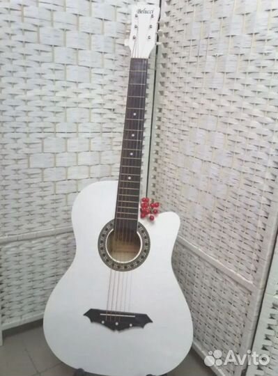 Гитара акустическая