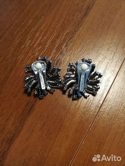 Винтажные клипсы