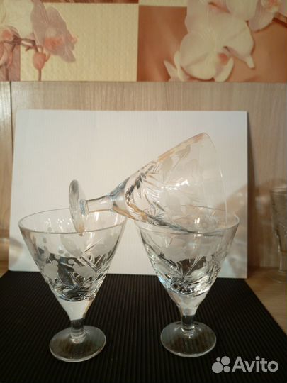 Хрустальные рюмки