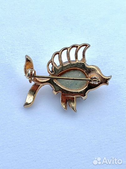Винтажная брошь золотая рыбка барочный жемчуг