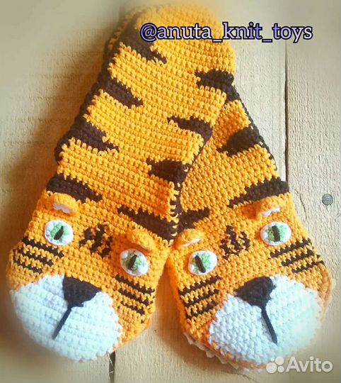 Носочки ручной работы