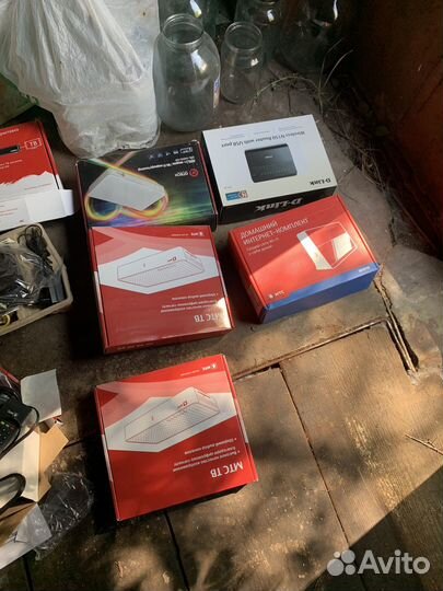 Продам Wifi роутеры и приставки