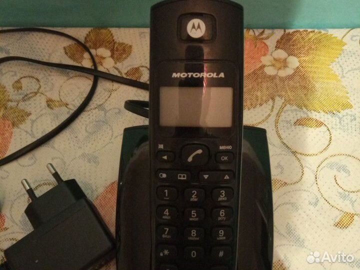 Радиотелефон motorola