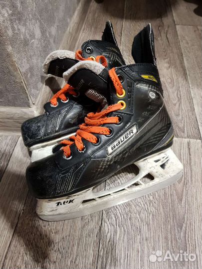 Хоккейные коньки bauer