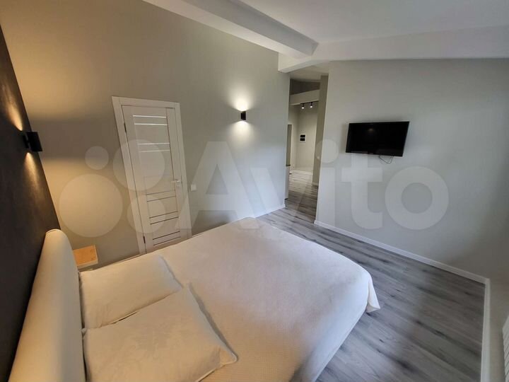 2-к. квартира, 50 м², 3/3 эт.