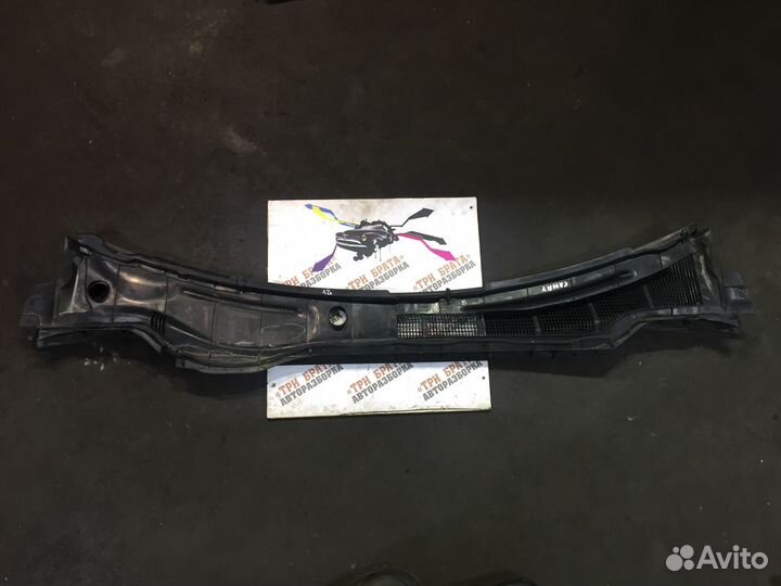 Тойота Камри Жабо дворников