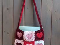 Вязаная сумка-шоппер с сердечками