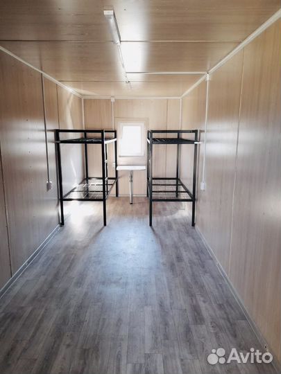 Вагончик для проживания на шасси