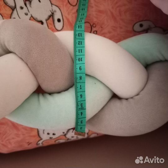 Бортик коса в кроватку