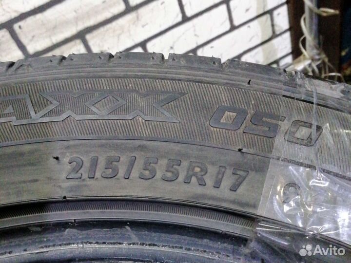 Dunlop SP Sport Maxx 050 215/55 R17 94V