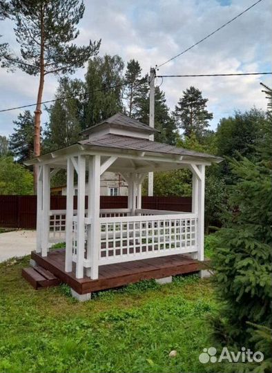 Беседка из дерева