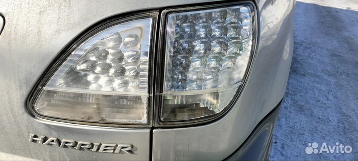 Задние фары Тойота harrier