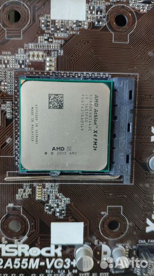 Материнская FM2+ c процессором AMD Athlon X4 880K