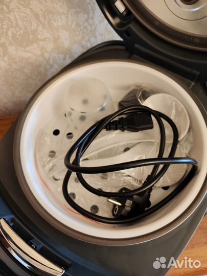 Мультиварка redmond