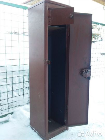 Оружейный сейф