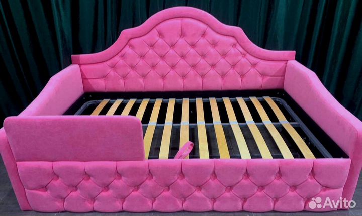 Детская кровать 90х180