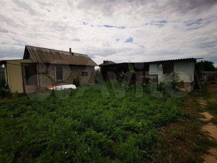 Дом 30,1 м² на участке 11,8 сот.