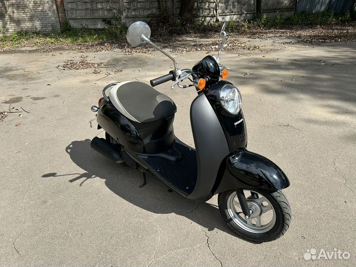 Скутер Honda Scoopy
