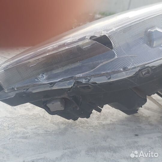 Фара левая Hyundai Tucson 3