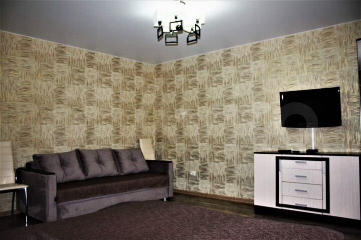 1-к. квартира, 50 м², 1/10 эт.