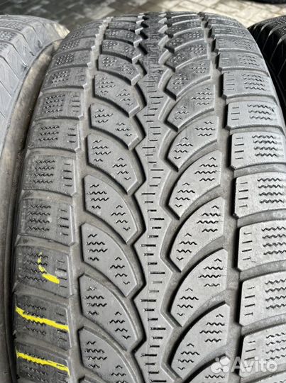 Bridgestone Blizzak LM-80 235/65 R17