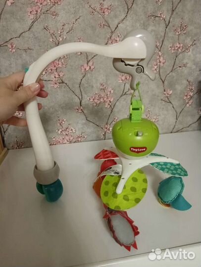 Мобиль на кроватку tiny love