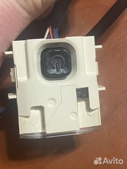 Lg 42lb673v ик-порт, кнопка включения телевизора