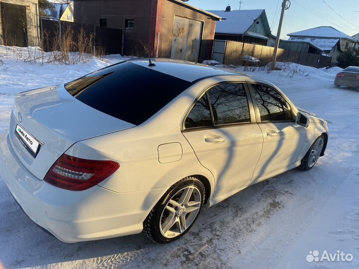 Mercedes-Benz C-класс 1.8 AT, 2011, 180 000 км