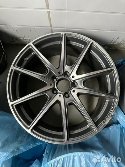 Диски литые AMG R20