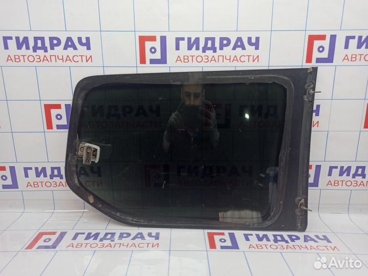 Стекло кузовное открывающееся (форточка) левое Toy